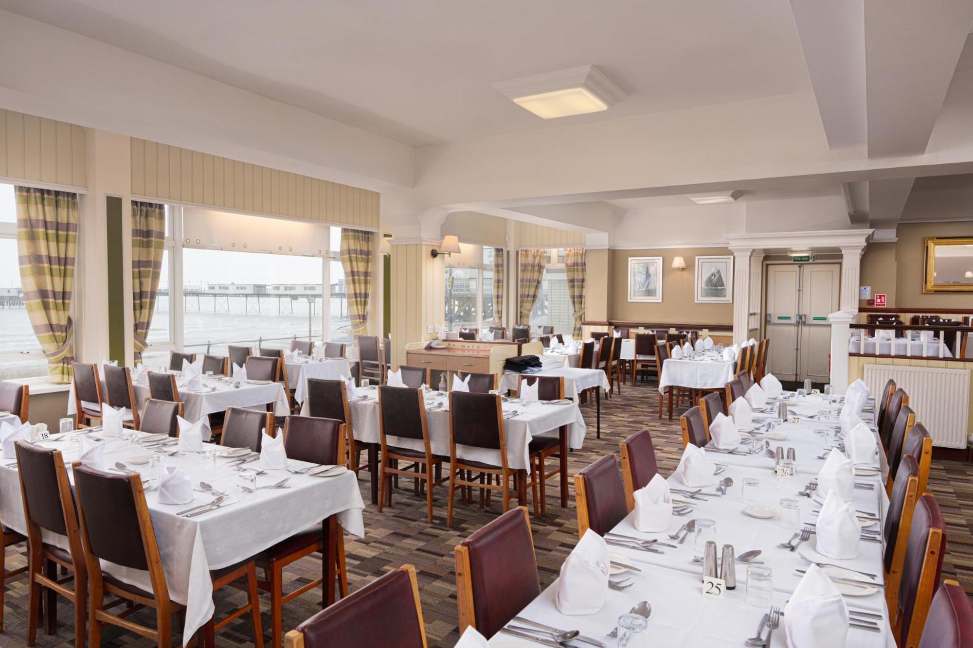 Trouville Hotel By Compass Hospitality Sandown Bagian luar foto