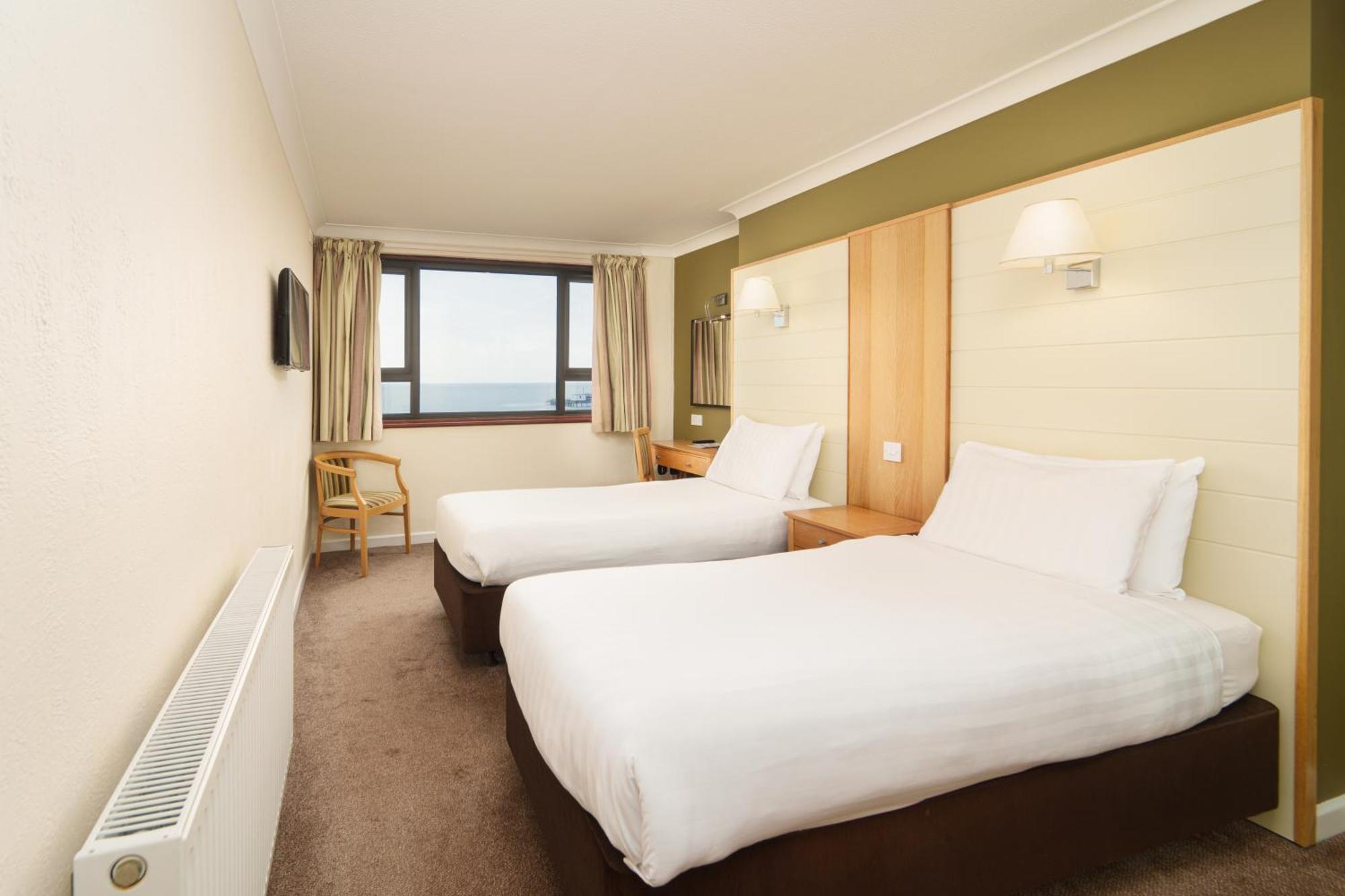 Trouville Hotel By Compass Hospitality Sandown Bagian luar foto