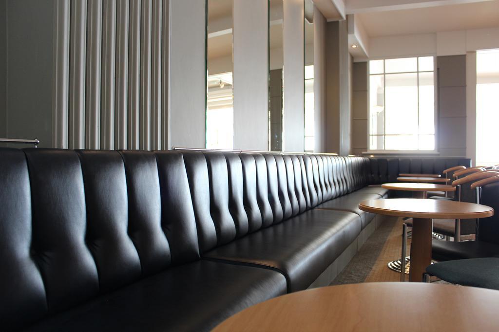 Trouville Hotel By Compass Hospitality Sandown Bagian luar foto