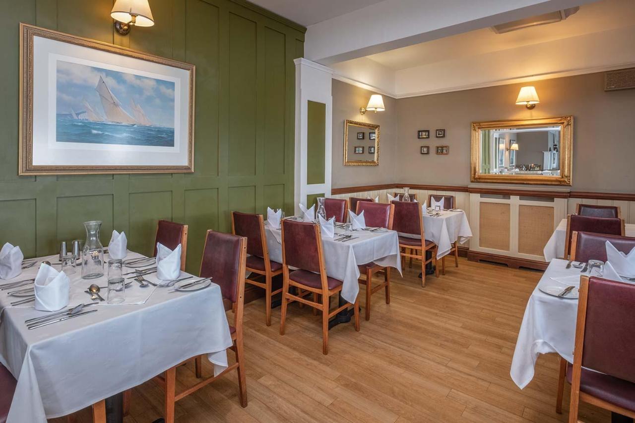 Trouville Hotel By Compass Hospitality Sandown Bagian luar foto