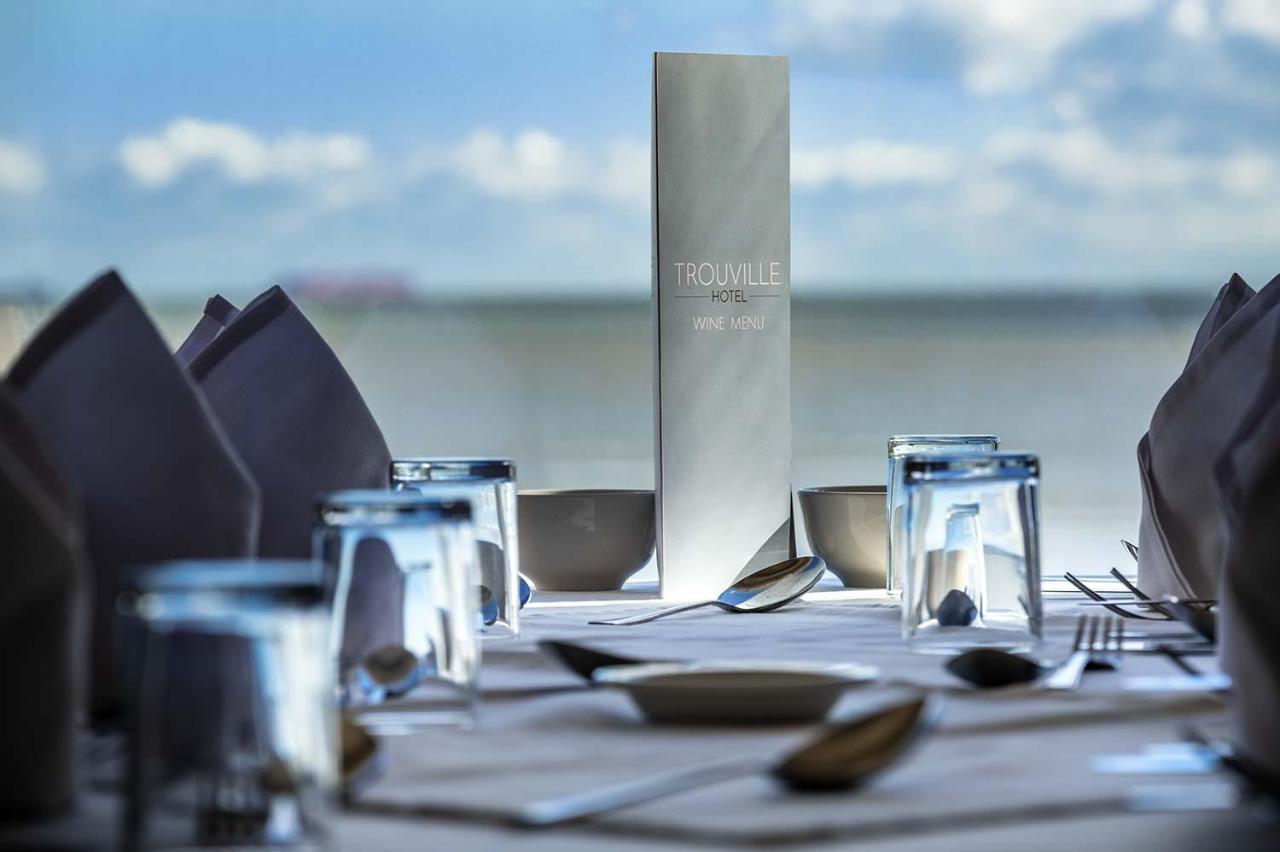 Trouville Hotel By Compass Hospitality Sandown Bagian luar foto